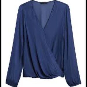 BANANA REPUBLIC SOFT SATIN WRAP-EFFECT TOP